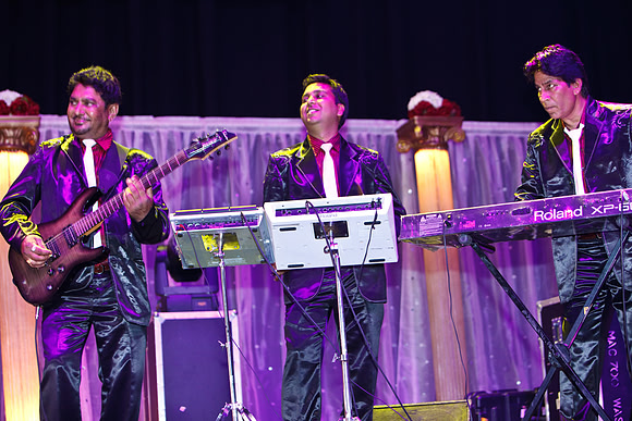 Gurdas Mann 2010-4370