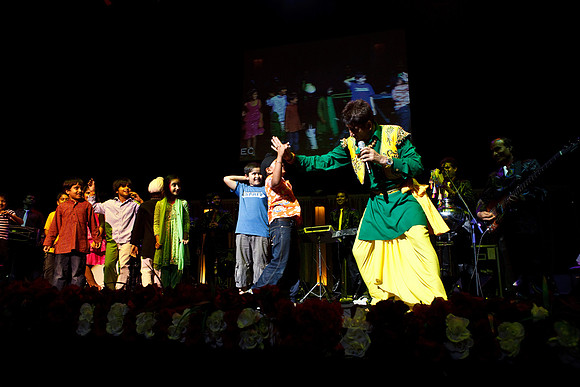 Gurdas Mann 2010-4415