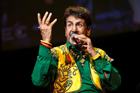 Gurdas Mann 2010-4352