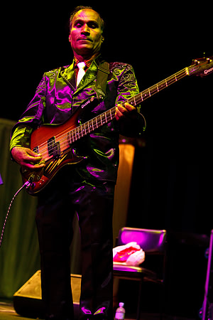 Gurdas Mann 2010-4361