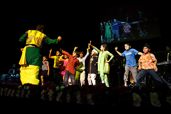 Gurdas Mann 2010-4416
