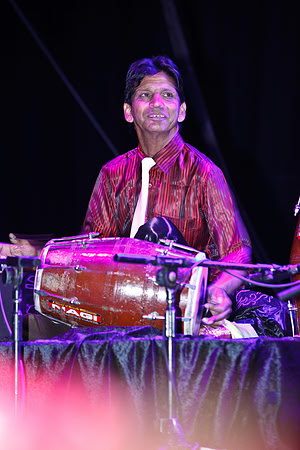Gurdas Mann 2010-4368
