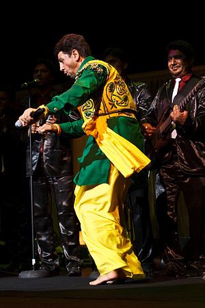 Gurdas Mann 2010-4356