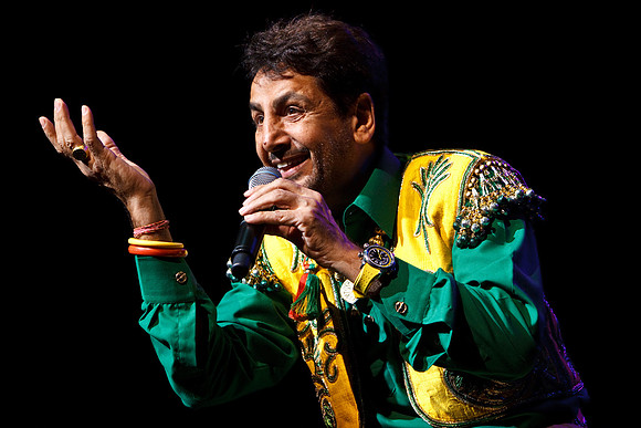 Gurdas Mann 2010-4288
