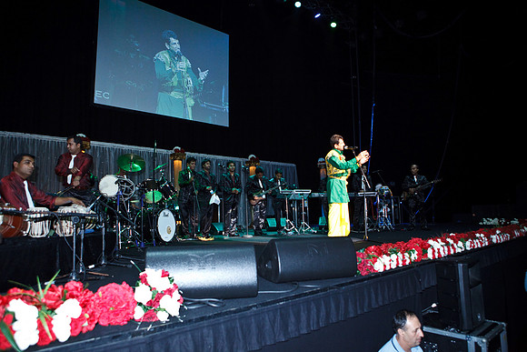 Gurdas Mann 2010-4312
