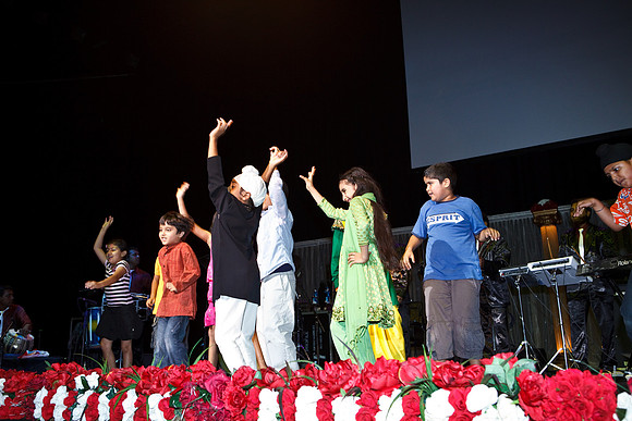 Gurdas Mann 2010-4420