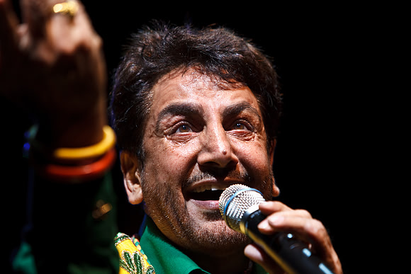 Gurdas Mann 2010-4348