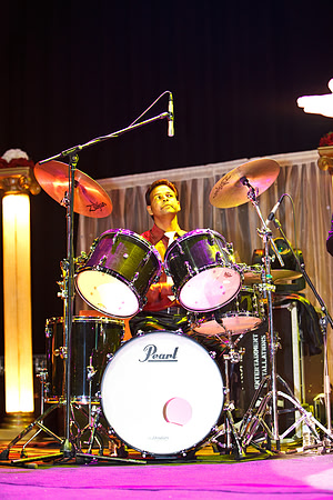 Gurdas Mann 2010-4365