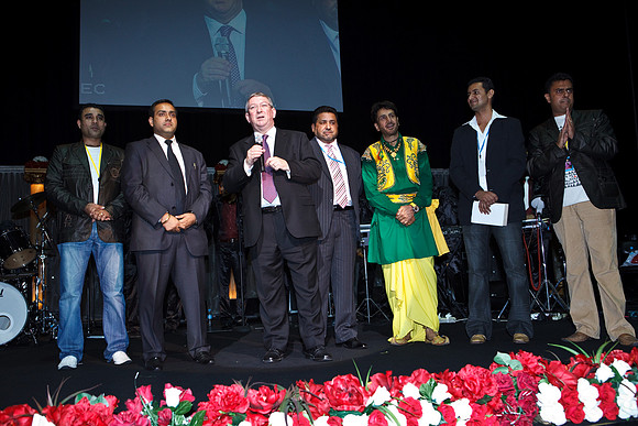 Gurdas Mann 2010-4402